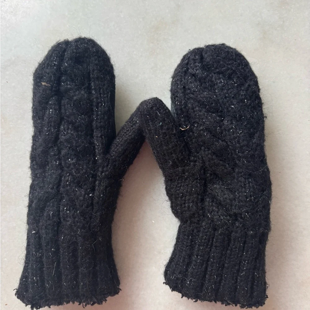 Cozy Black Knit Mittens